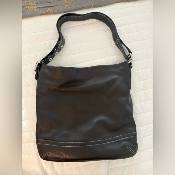 Coach 1414 Black Shoulder/Crossbody Leather Bag with Adjustable Strap - Picture 3 of 11